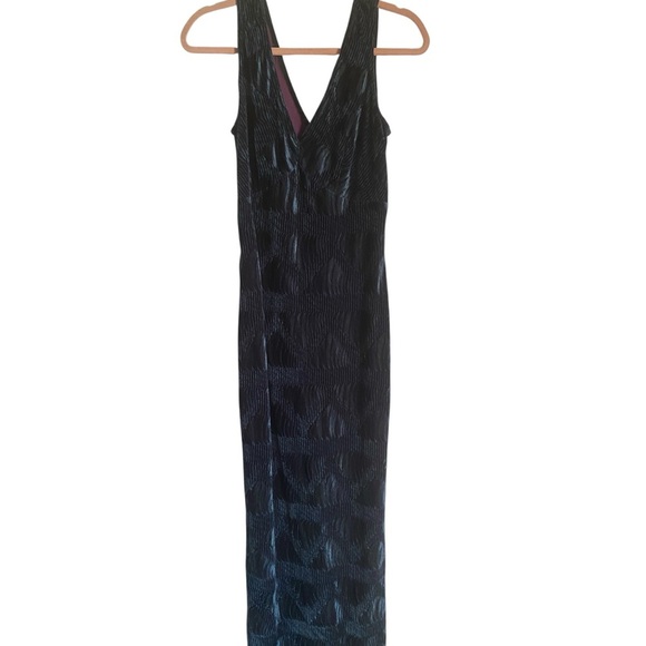 Vintage Scott McClintock Velvet Forest Green Textured Sleeveless Maxi Dress Sz 8 - Picture 1 of 14